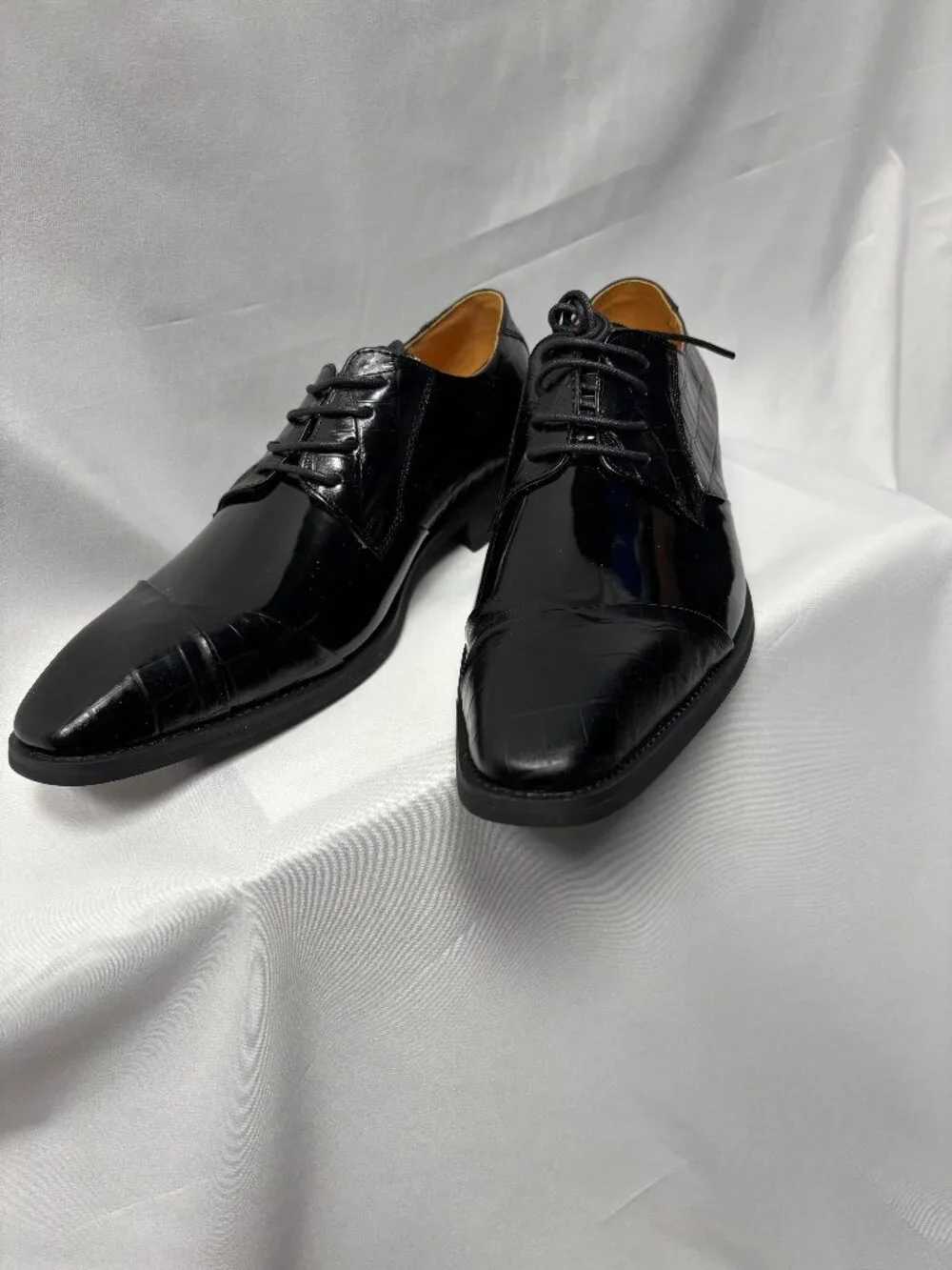 Black leather dress shoes